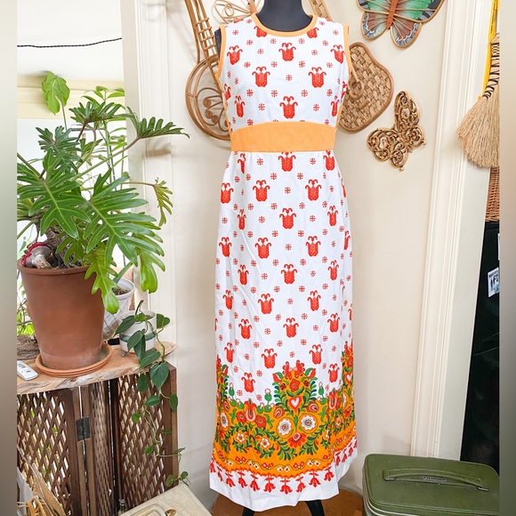 Vintage 70s Maxi Dress Folk Print - Picture 2 of 8